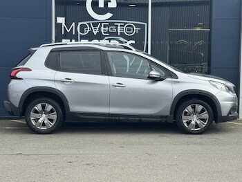 Used Peugeot 2008 2019 for sale - 77725988: Photo