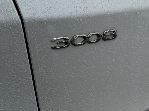 Used Peugeot 3008 2021 for sale - 75763428: Photo 13