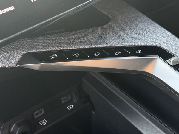 Used Peugeot 3008 2024 for sale - 75501794: Photo 22