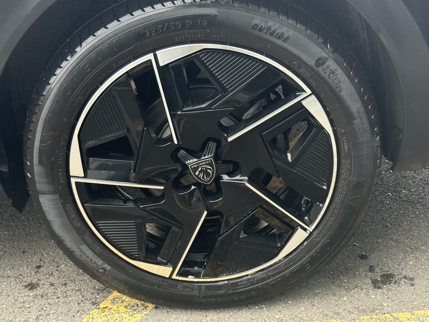 Used Peugeot 408 2025 for sale - 76556892: Photo 6