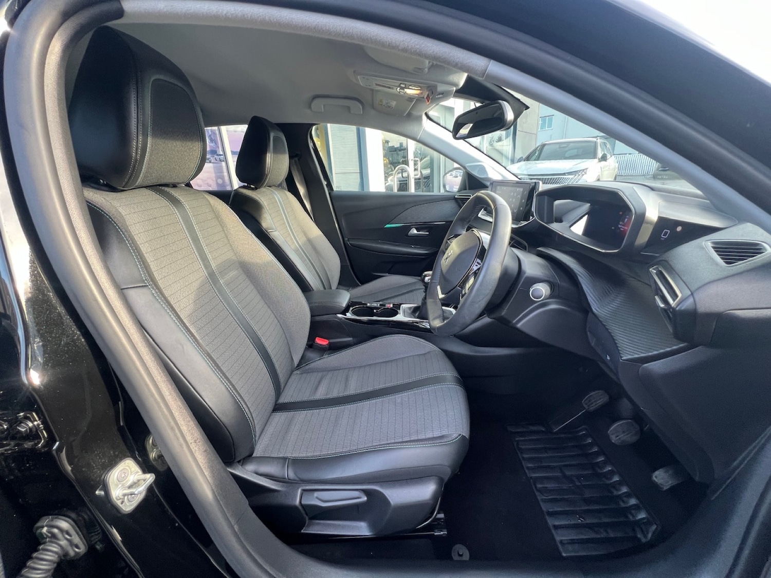 Used Peugeot 208 2022 for sale - 77457863: Photo 12