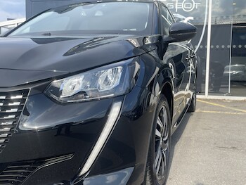 Used Peugeot 208 2023 for sale - 78456536: Photo