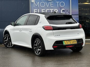 Used Peugeot 208 2025 for sale - 77353810: Photo