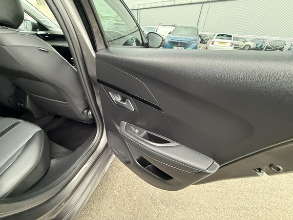 Used Peugeot 208 2022 for sale - 76261527: Photo 10
