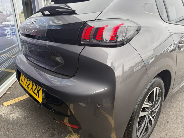 Used Peugeot 208 2022 for sale - 76261527: Photo 13
