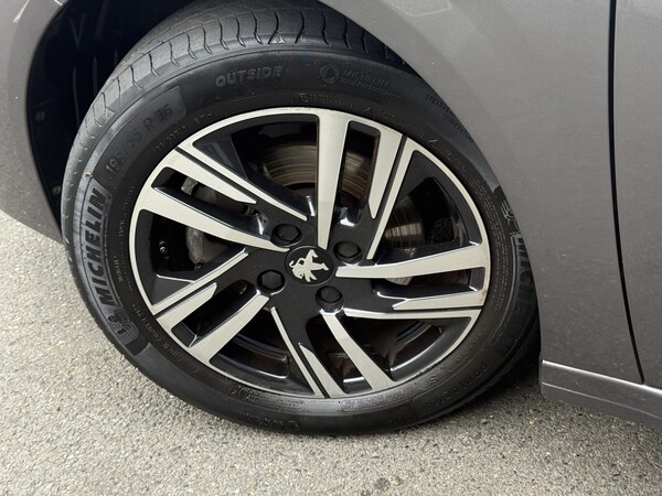 Used Peugeot 208 2022 for sale - 76261527: Photo 17