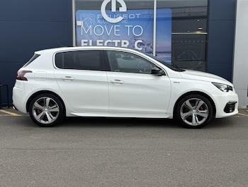 Used Peugeot 308 2020 for sale - 76172277: Photo 2