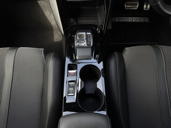 Used Peugeot 2008 2023 for sale - 75231072: Photo 25