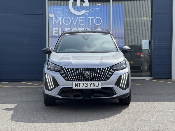 Used Peugeot 2008 2023 for sale - 75231072: Photo 2