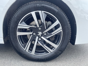 Used Peugeot 208 2023 for sale - 78563293: Photo