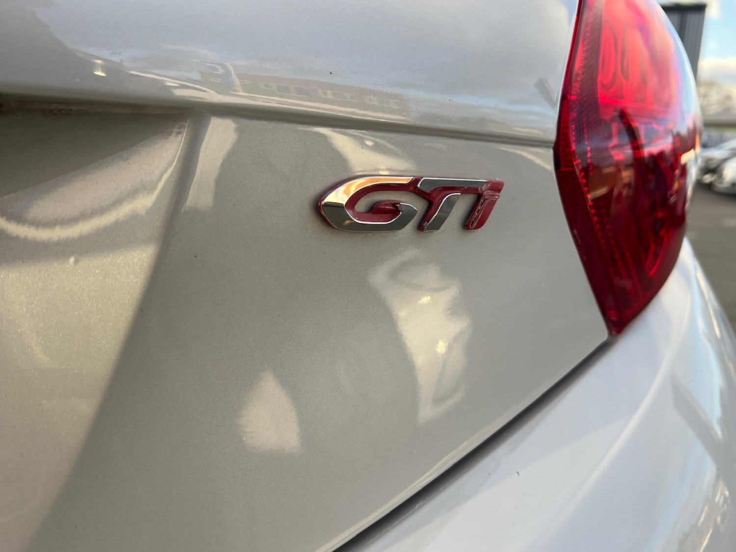 Used Peugeot 208 2015 for sale - 76691439: Photo 7