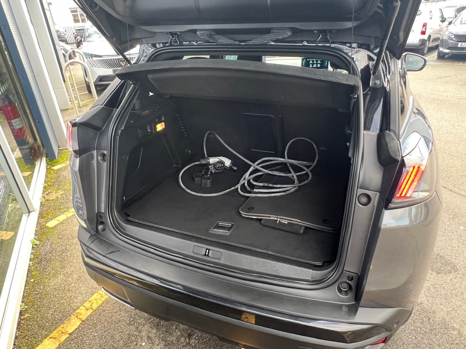 Used Peugeot 3008 2022 for sale - 77755709: Photo 10