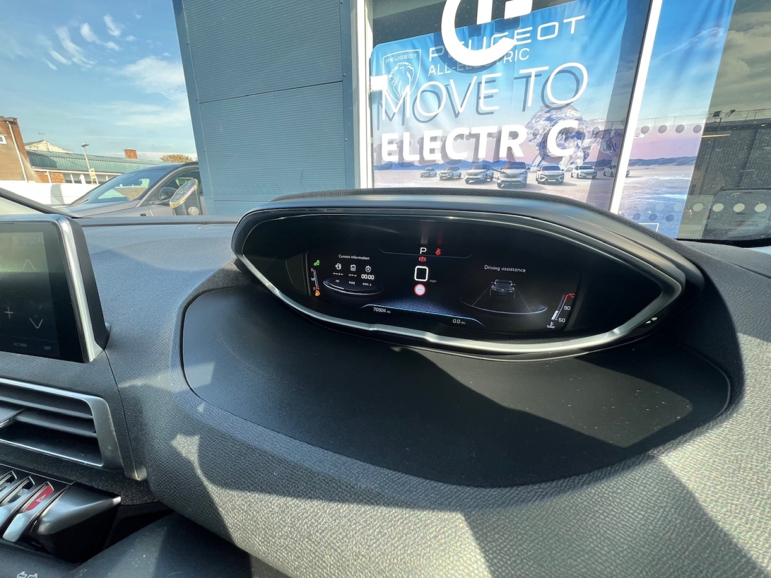 Used Peugeot 3008 2018 for sale - 76037856: Photo 13