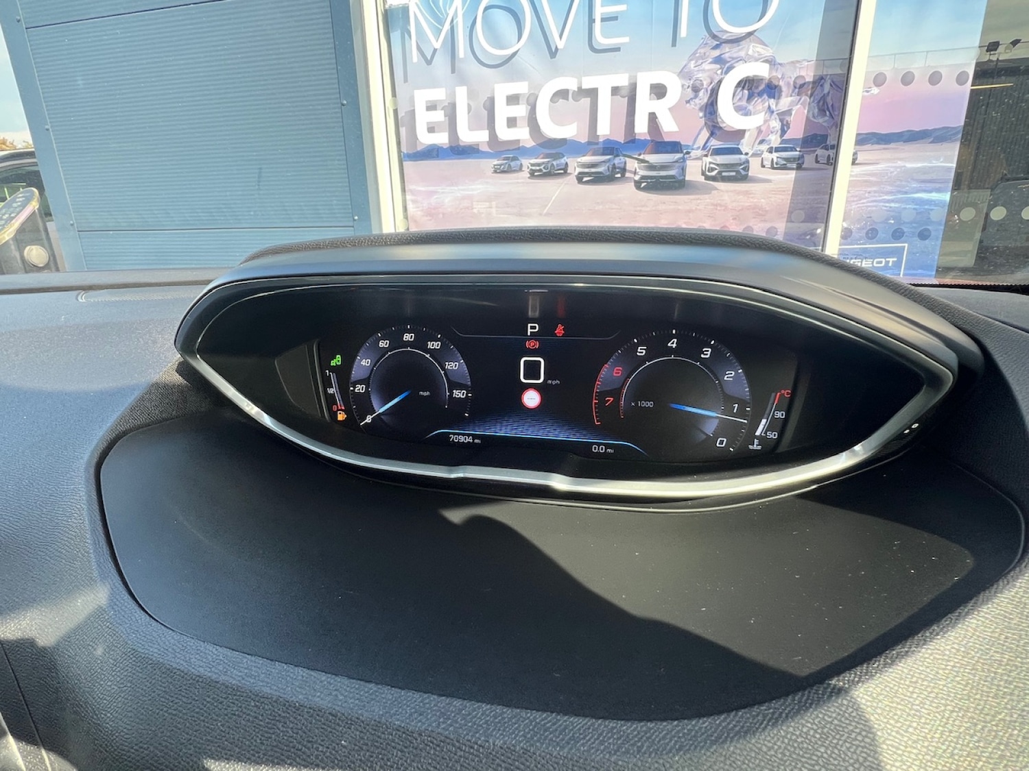 Used Peugeot 3008 2018 for sale - 76037856: Photo 18