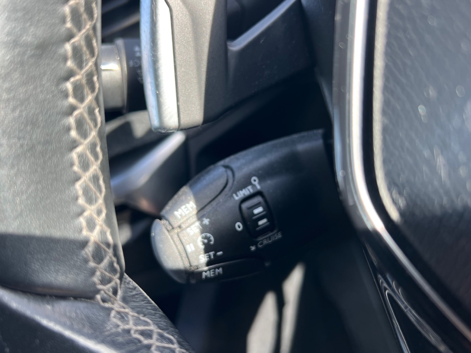 Used Peugeot 3008 2018 for sale - 76037856: Photo 20