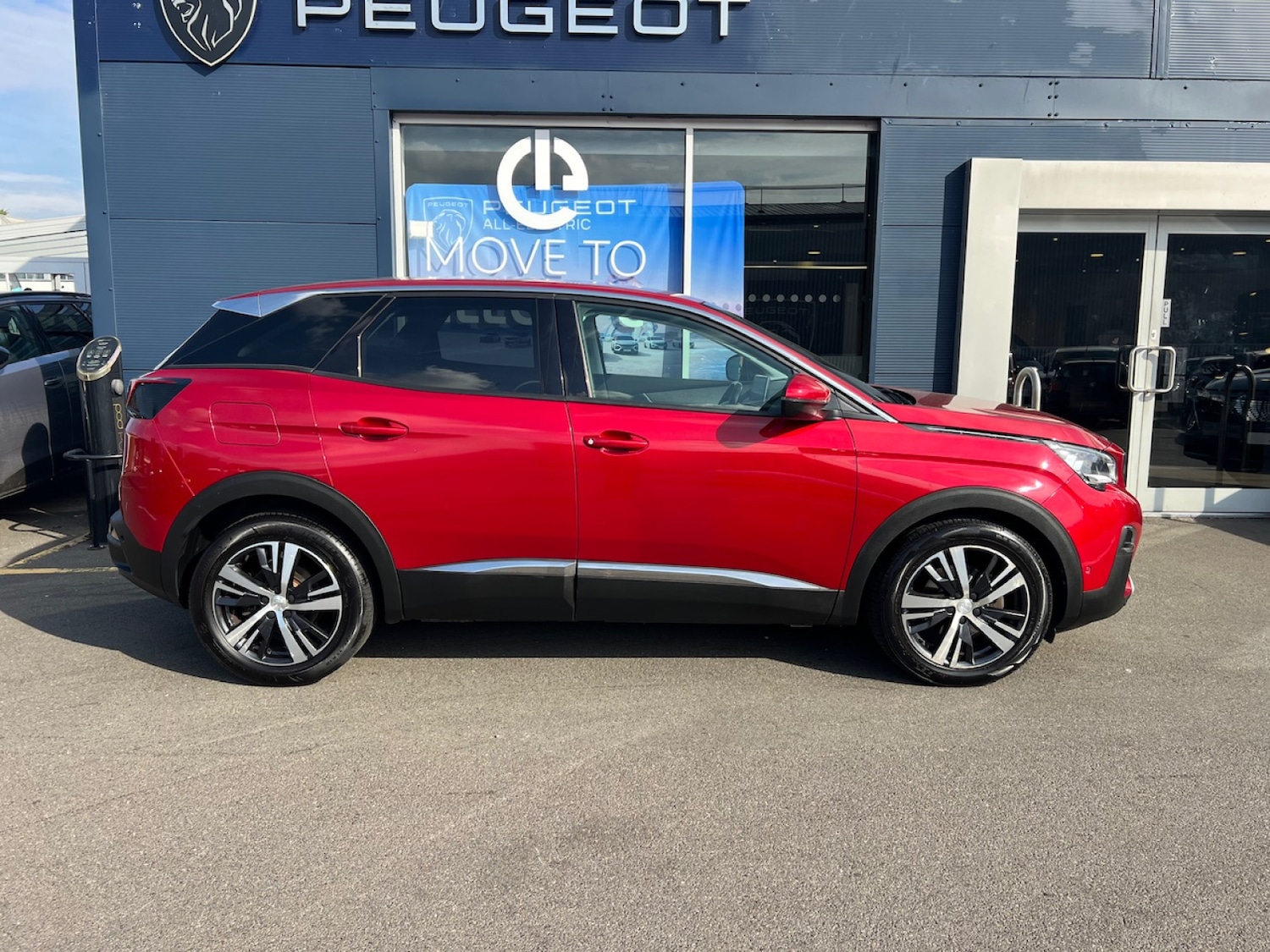 Used Peugeot 3008 2018 for sale - 76037856: Photo 24