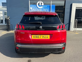 Used Peugeot 3008 2018 for sale - 76037856: Photo 2
