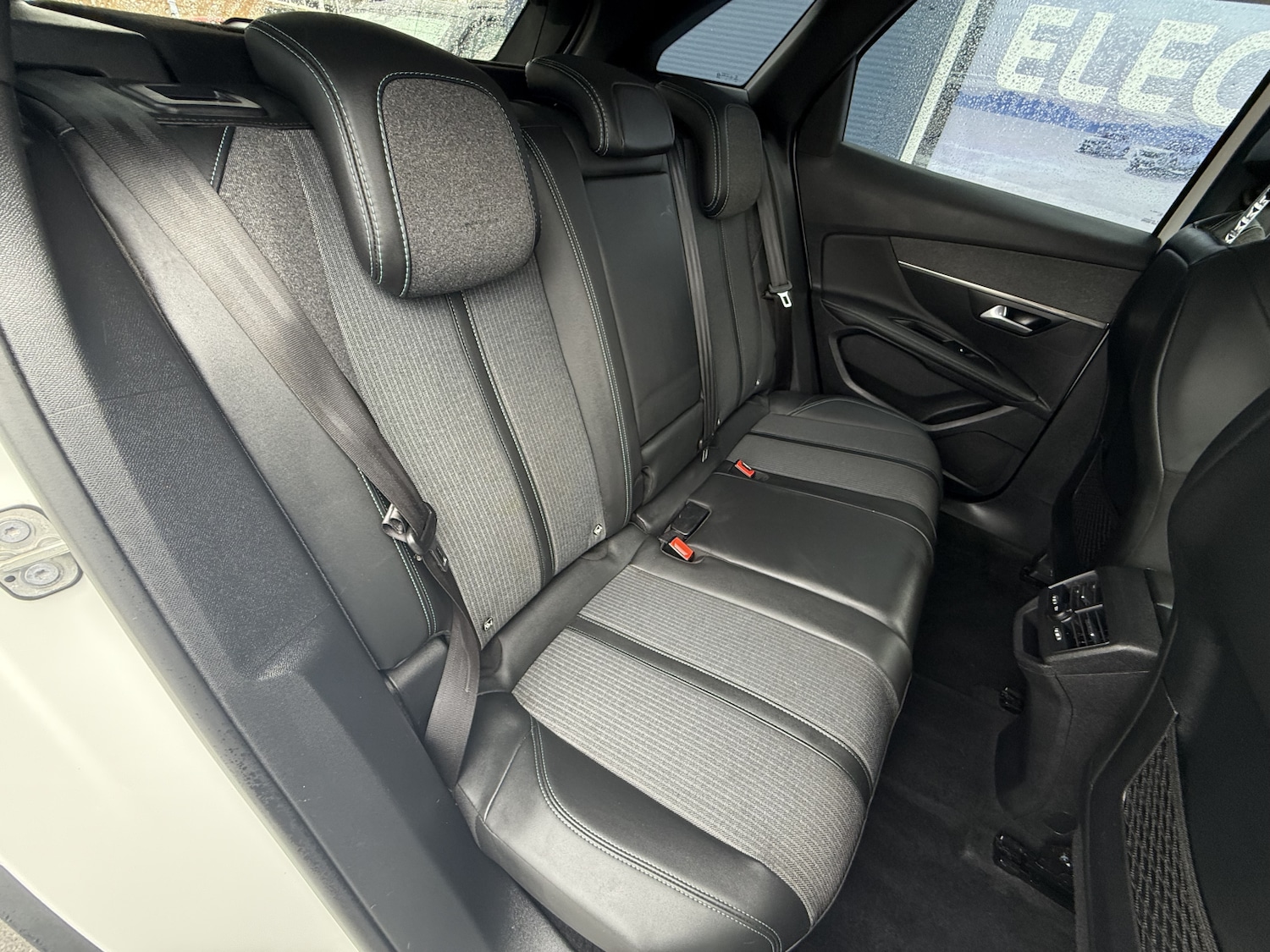 Used Peugeot 3008 2021 for sale - 77483055: Photo 4