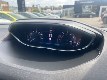 Used Peugeot 3008 2023 for sale - 78724506: Photo