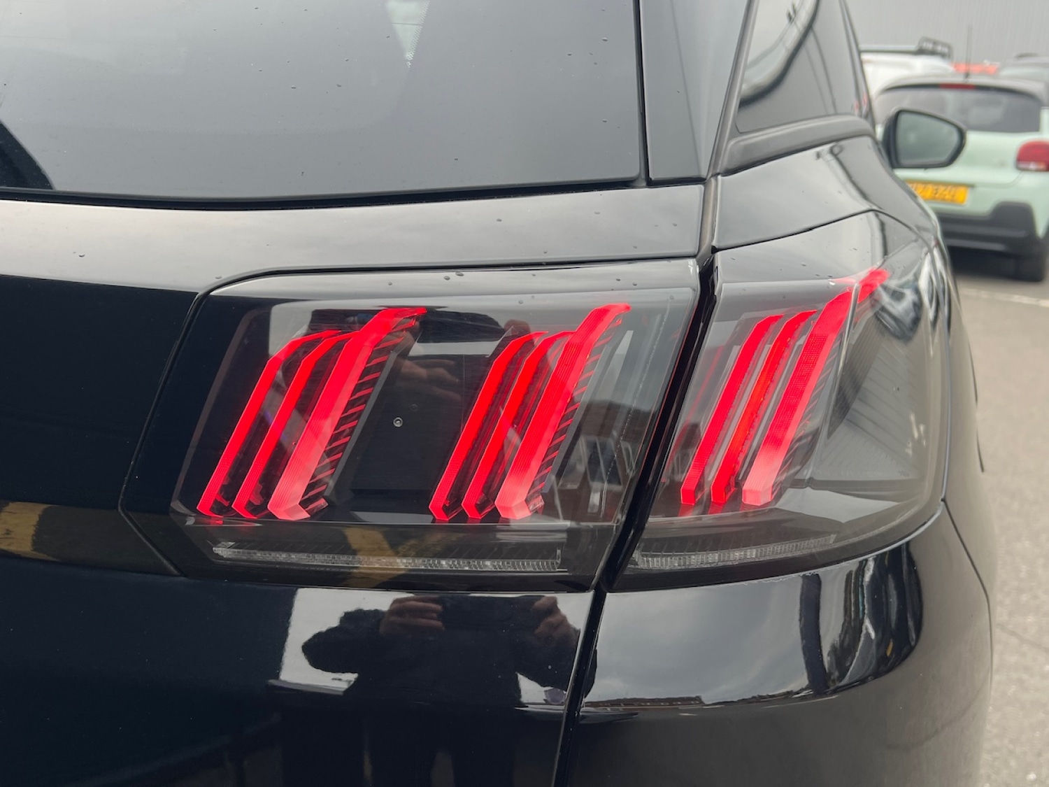 Used Peugeot 3008 2023 for sale - 76140045: Photo 7