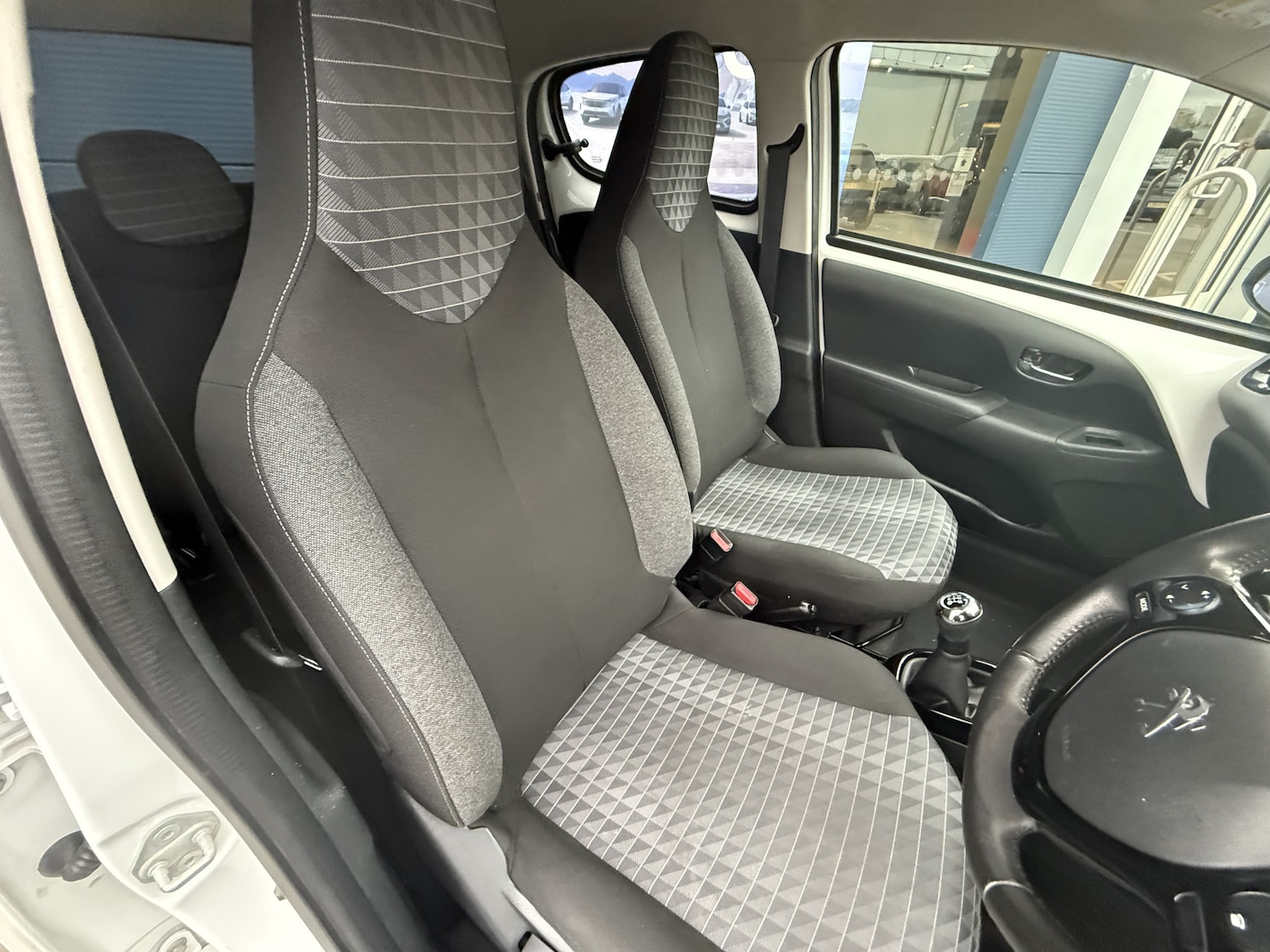 Used Peugeot 108 2021 for sale - 76261550: Photo 3