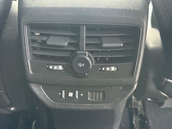 Used Peugeot 5008 2022 for sale - 75479617: Photo 21