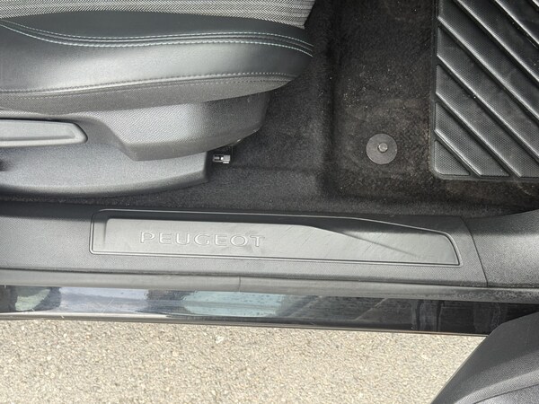 Used Peugeot 5008 2022 for sale - 75479617: Photo 6