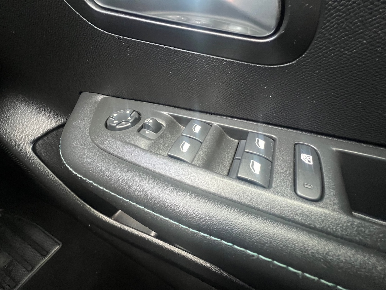 Used Peugeot 208 2022 for sale - 77457885: Photo 16