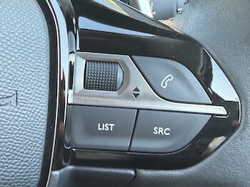 Used Peugeot 208 2023 for sale - 77903318: Photo