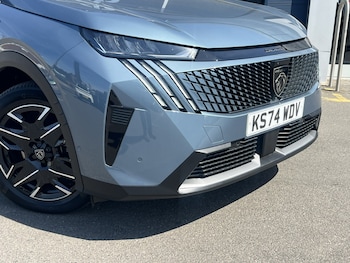 Used Peugeot 5008 2024 for sale - 79405421: Photo