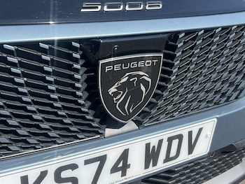Used Peugeot 5008 2024 for sale - 79405421: Photo