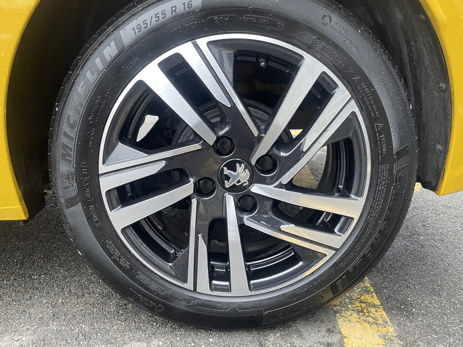 Used Peugeot 208 2023 for sale - 76556928: Photo 5