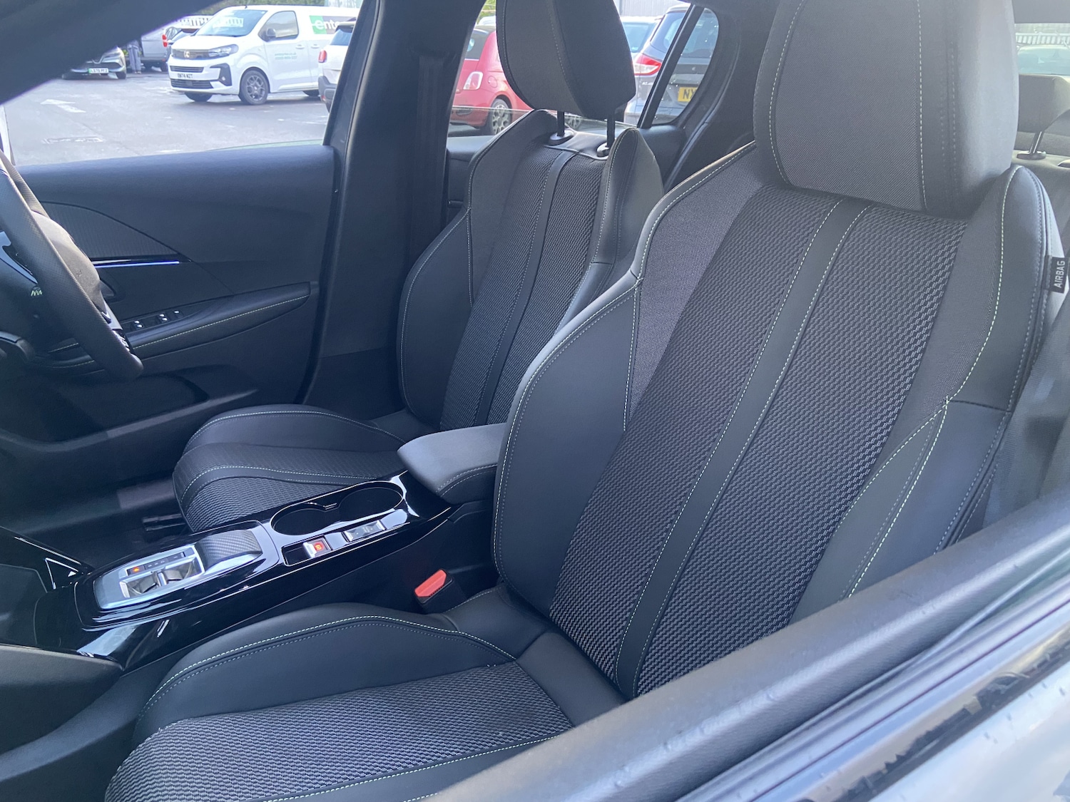 Used Peugeot 208 2025 for sale - 77353807: Photo 16