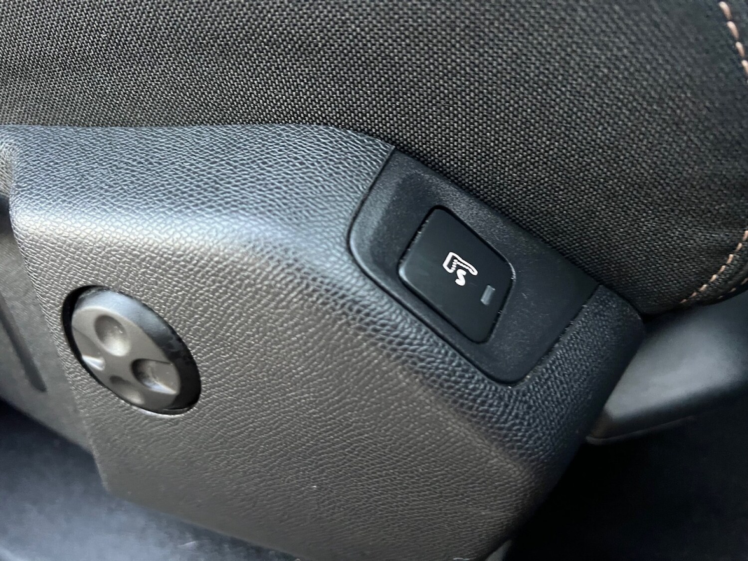 Used Peugeot 3008 2020 for sale - 77235443: Photo 22