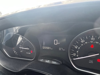 Used Peugeot 208 2018 for sale - 78123179: Photo