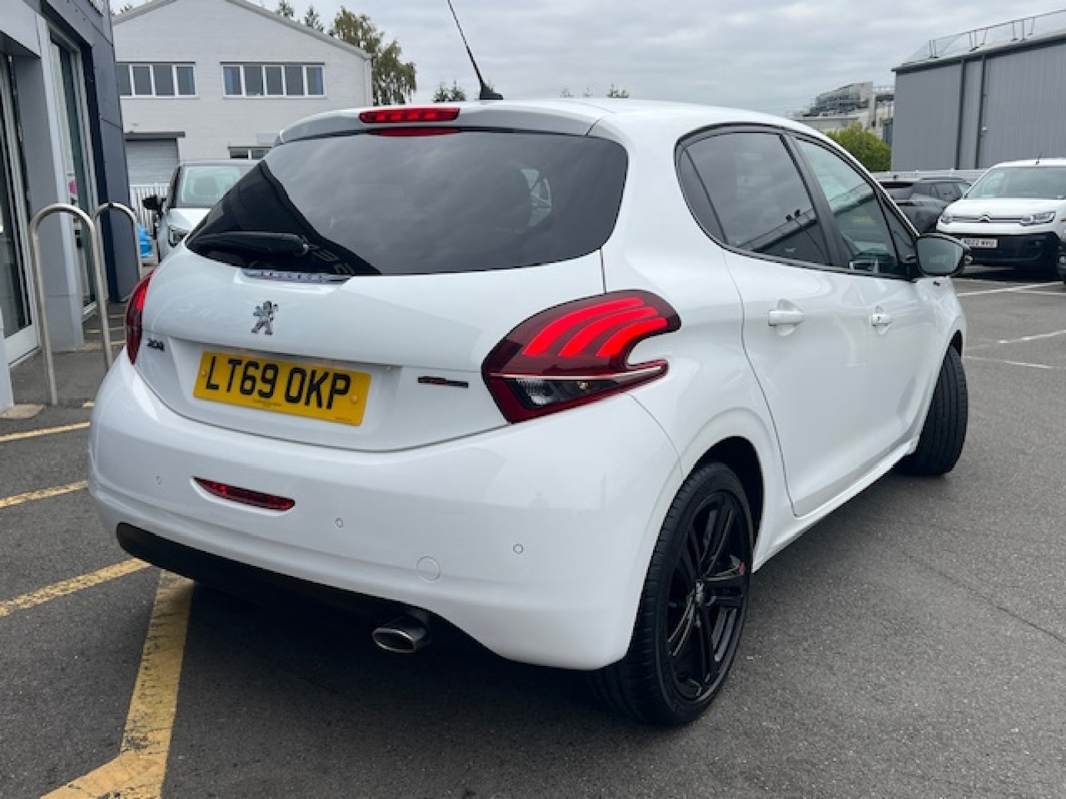 Used Peugeot 208 2019 for sale - 76265666: Photo 7