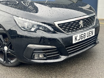 Used Peugeot 308 2019 for sale - 79651864: Photo