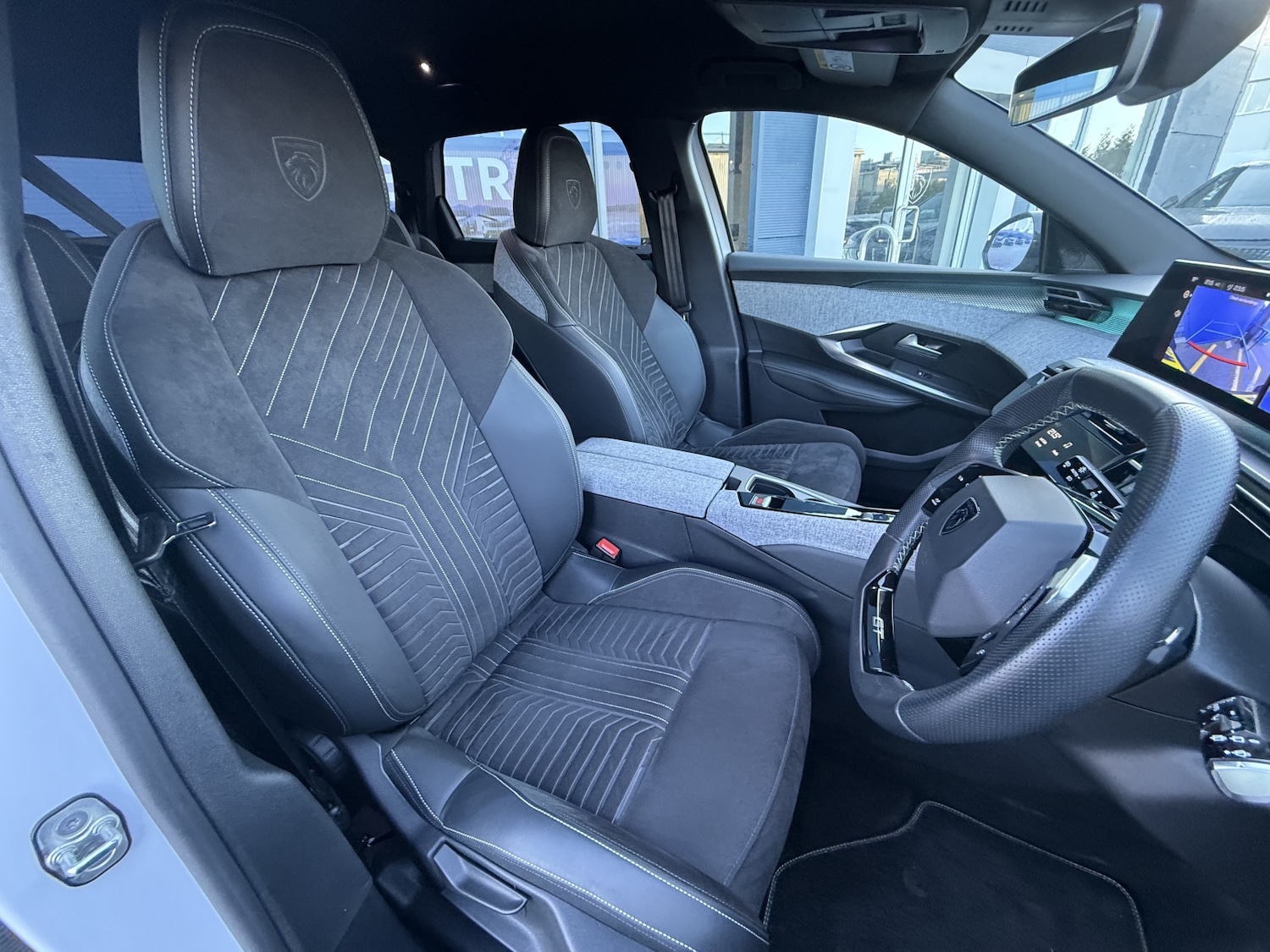 Used Peugeot 5008 2024 for sale - 76466315: Photo 3