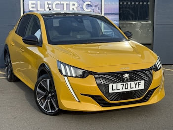 Peugeot - 208