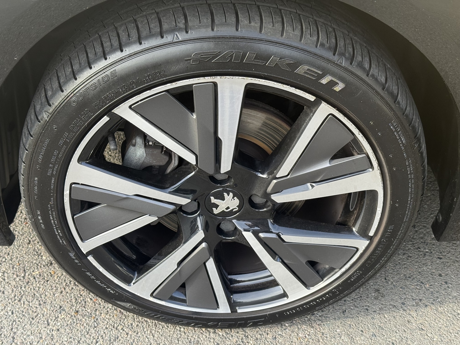 Used Peugeot 208 2020 for sale - 75894925: Photo 8