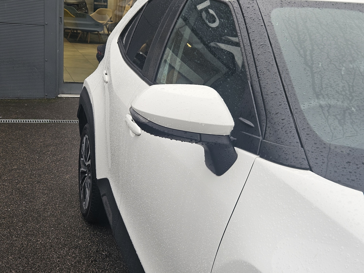 Used Toyota Yaris Cross 2023 for sale - 76514913: Photo 12