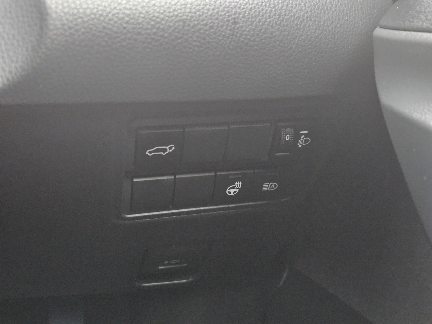 Used Toyota Yaris Cross 2023 for sale - 76514913: Photo 19