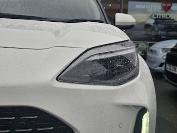 Used Toyota Yaris Cross 2023 for sale - 76514913: Photo