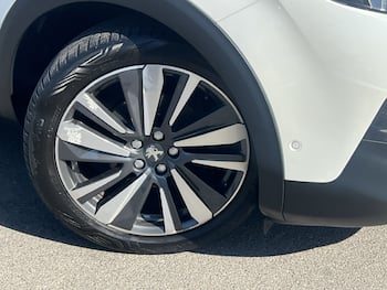 Used Peugeot 3008 2019 for sale - 79651909: Photo