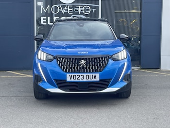 Used Peugeot 2008 2023 for sale - 77979013: Photo