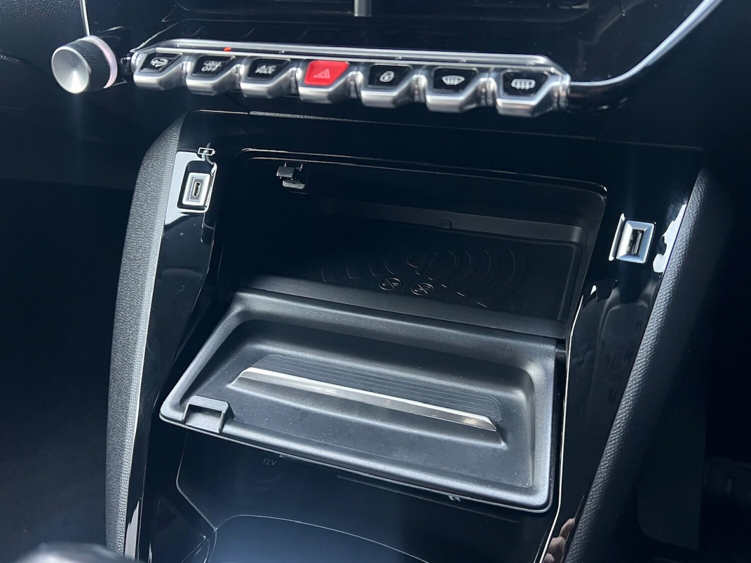 Used Peugeot 208 2020 for sale - 77706348: Photo 20