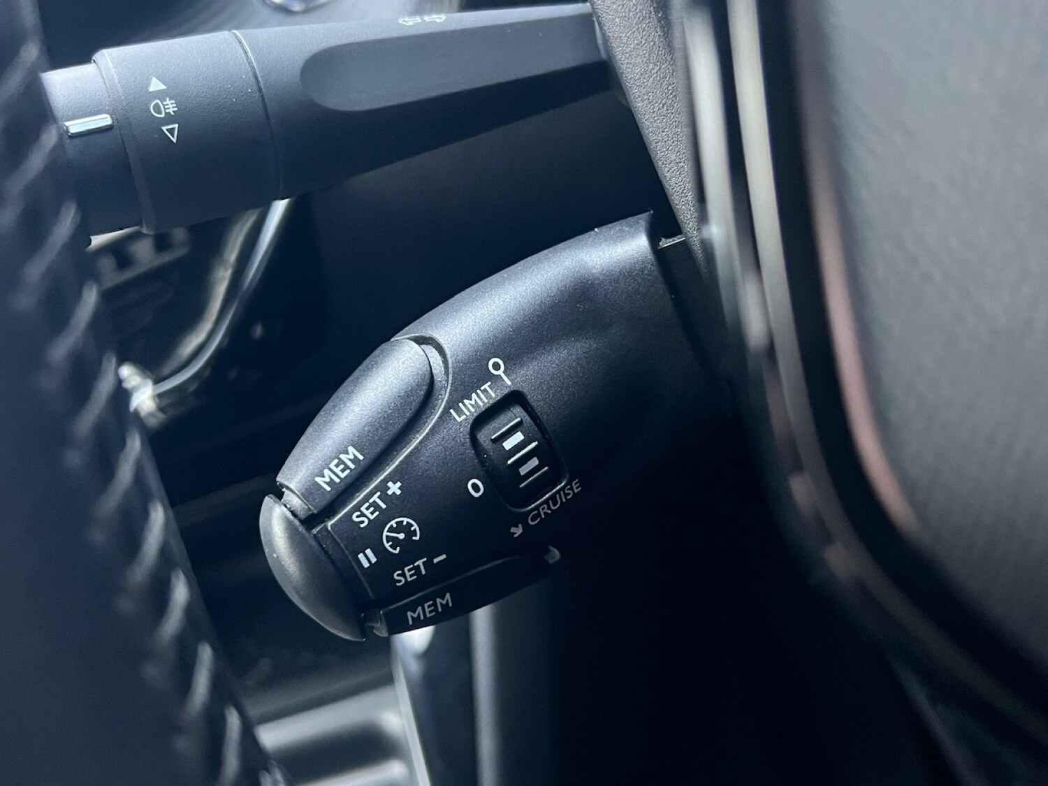 Used Peugeot 208 2020 for sale - 77706348: Photo 25