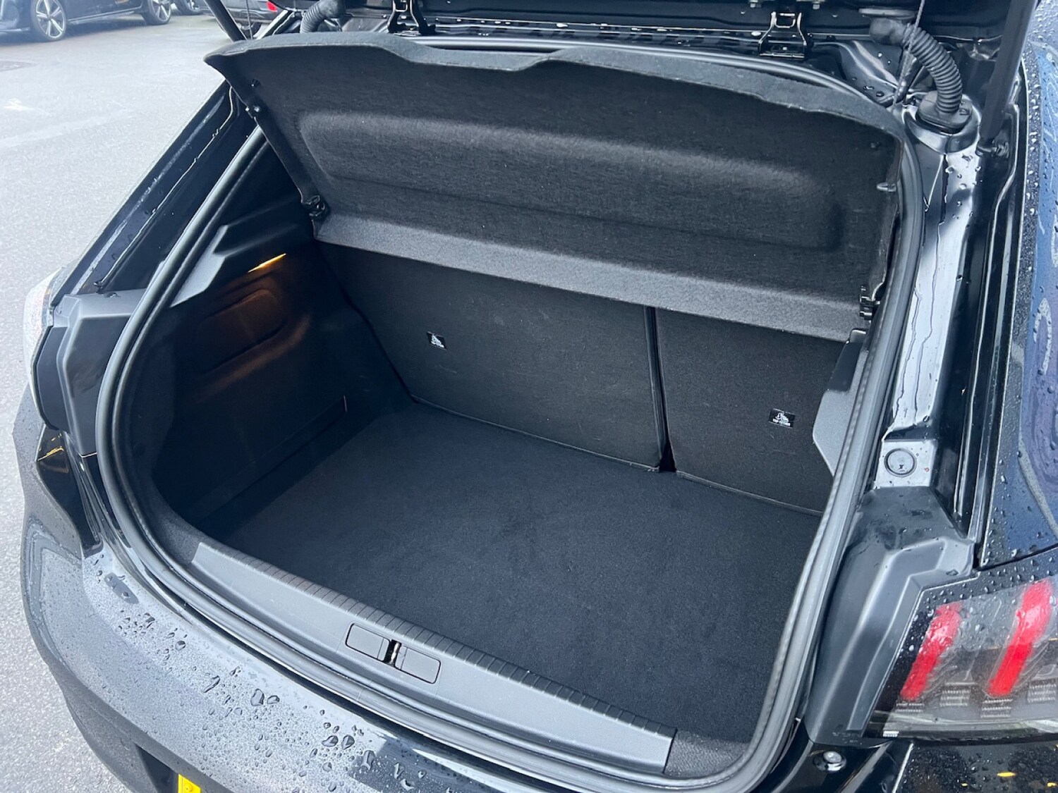 Used Peugeot 208 2020 for sale - 77706348: Photo 7