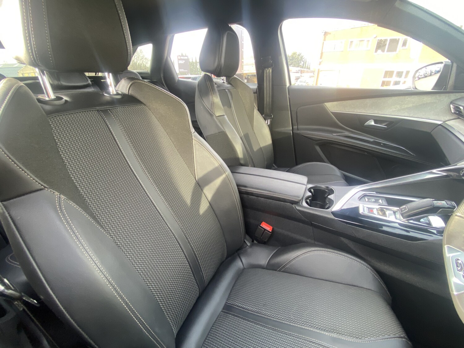 Used Peugeot 3008 2023 for sale - 77971739: Photo 14