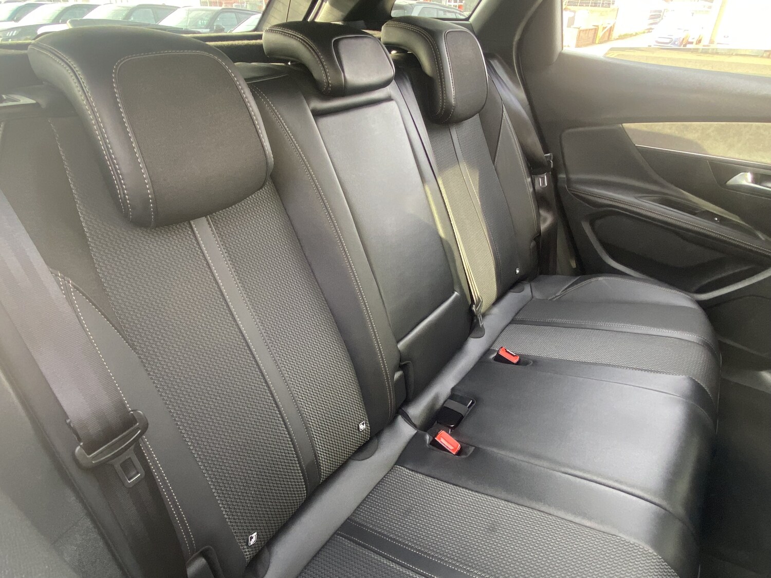 Used Peugeot 3008 2023 for sale - 77971739: Photo 15